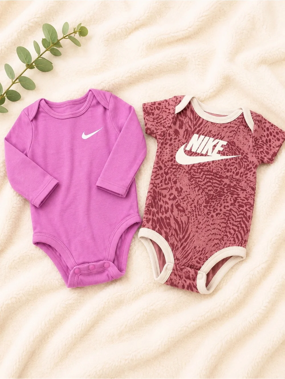 Nike Girls' Two-Pack Bodysuits in Magenta & Berry Print